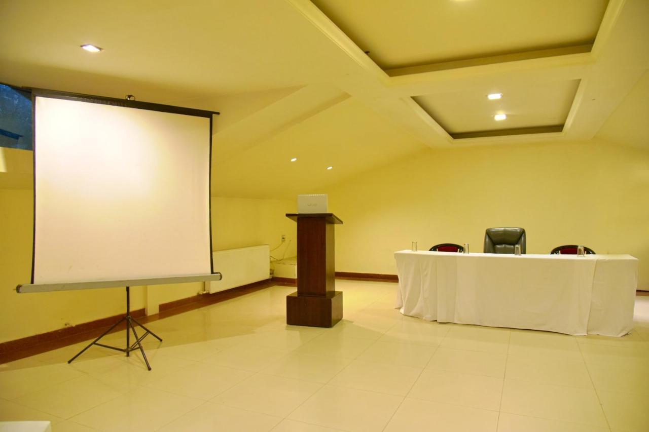 Indraprastha Resort Dalhousie Esterno foto