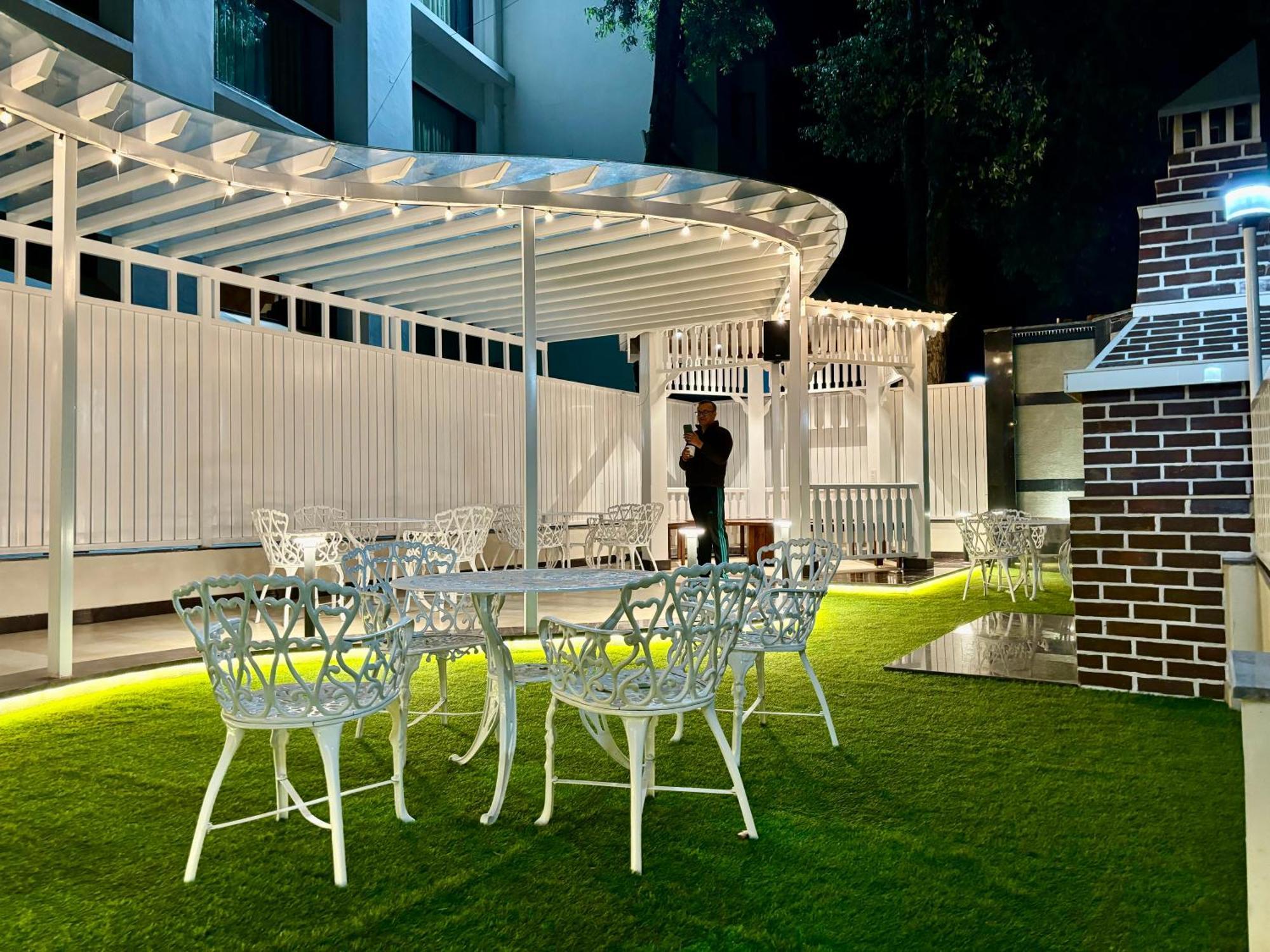 Indraprastha Resort Dalhousie Esterno foto